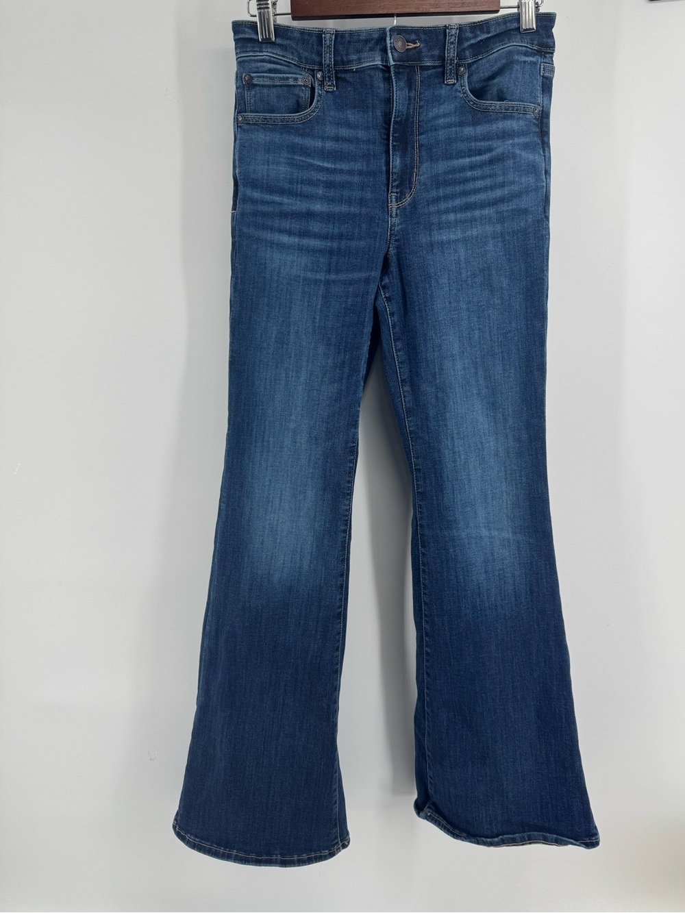 American Eagle Outfitters Super High Rise Flare Blue Jeans Women's Sz 6